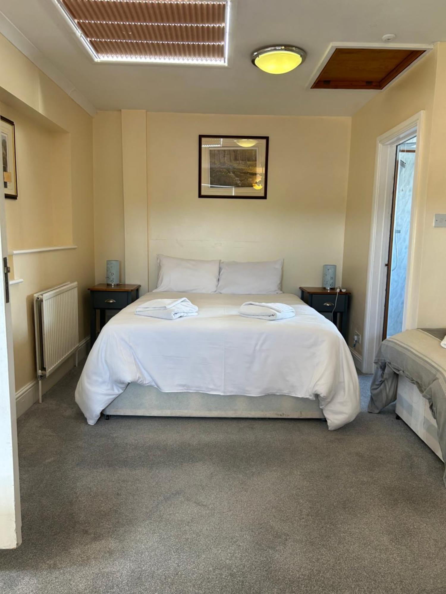 Halfway House Inn Country Lodge Yeovil Bagian luar foto